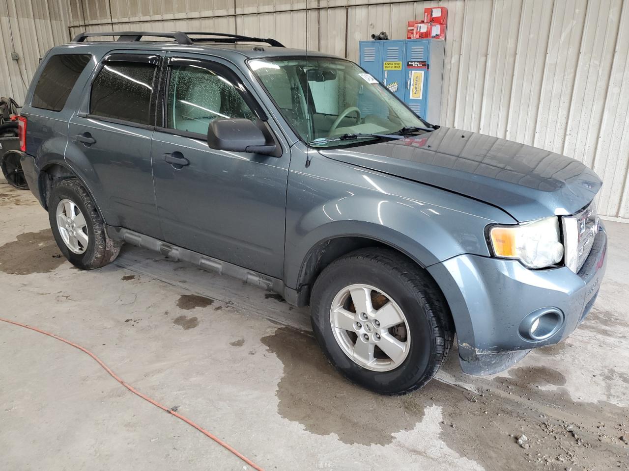 2010 Ford Escape - Image 4