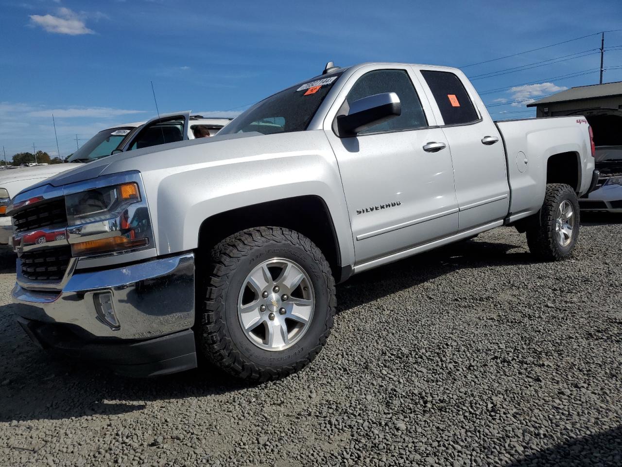 1GCVKREC5JZ200554 2018 Chevrolet Silverado K1500 Lt