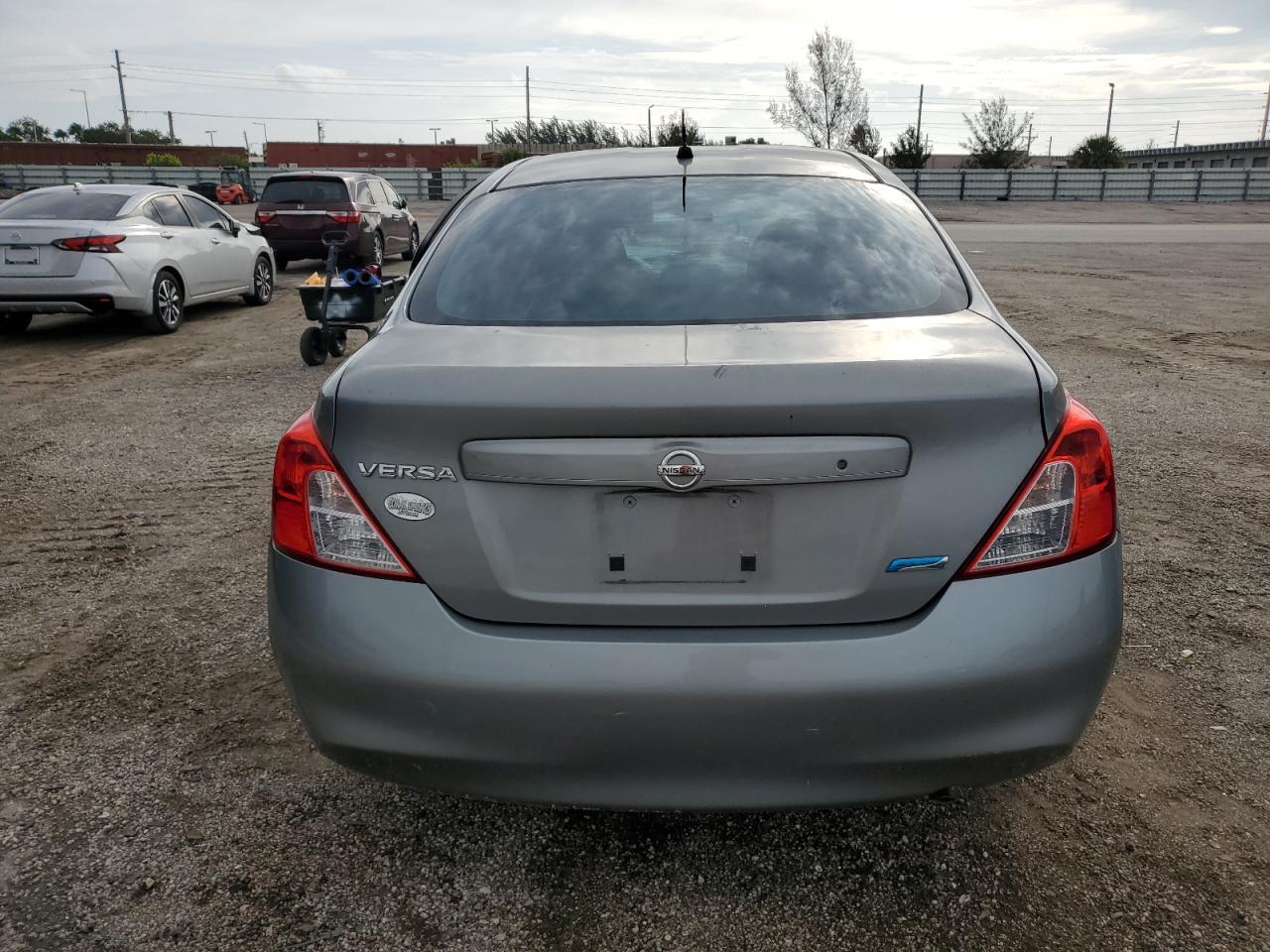 VIN 3N1CN7AP4DL842936 2013 NISSAN VERSA no.6