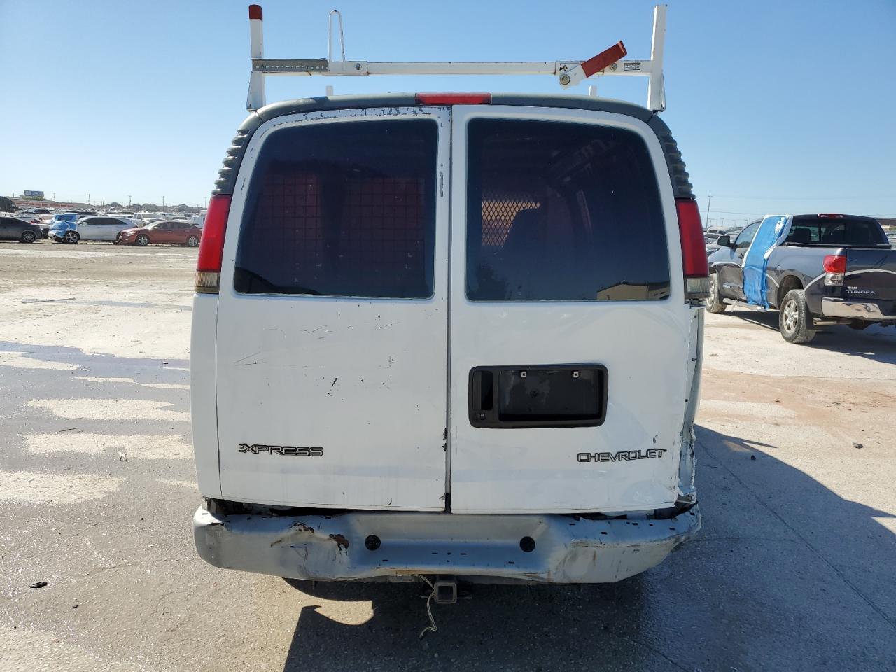 1GCGG25R611113346 2001 Chevrolet Express G2500