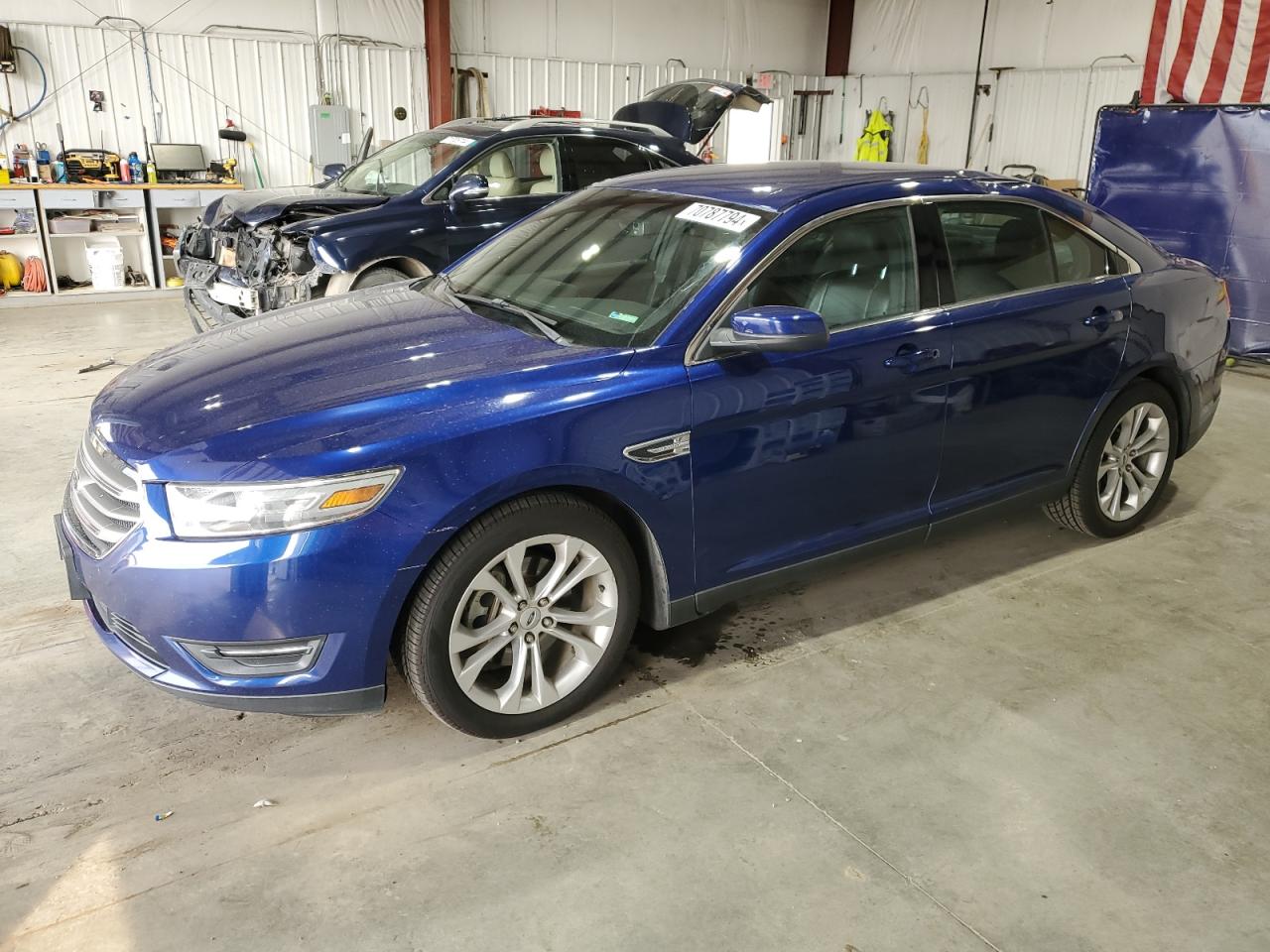 2013 Ford Taurus - Image 1