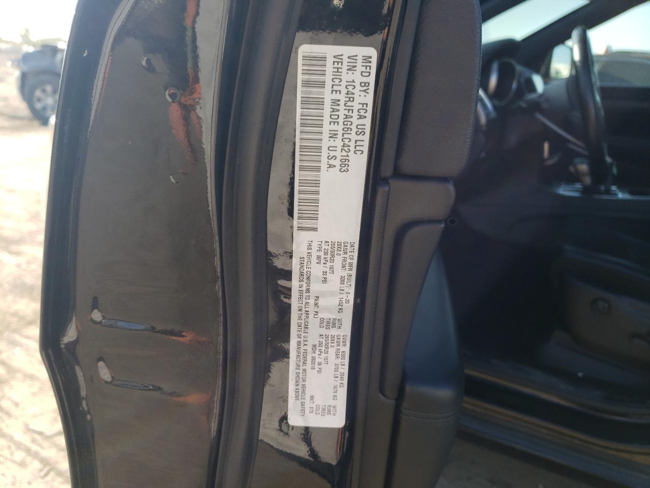 1C4RJFAG6LC421663 2020 Jeep Grand Cherokee Laredo