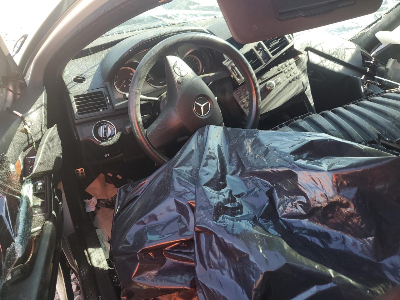 2010 Mercedes-Benz C 300 VIN: WDDGF5EB8AR121589 Lot: 72650464