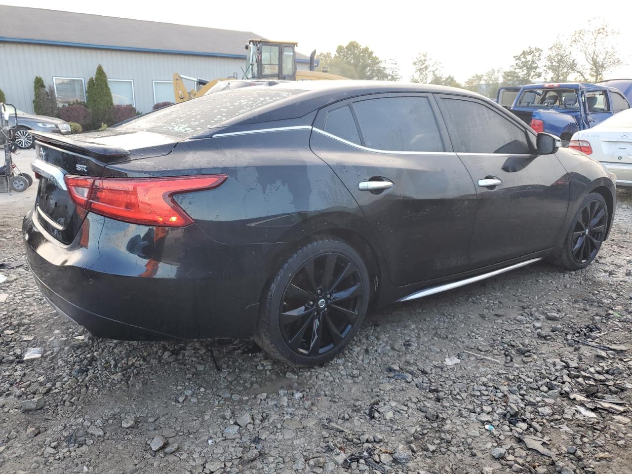2016 Nissan Maxima - Image 3
