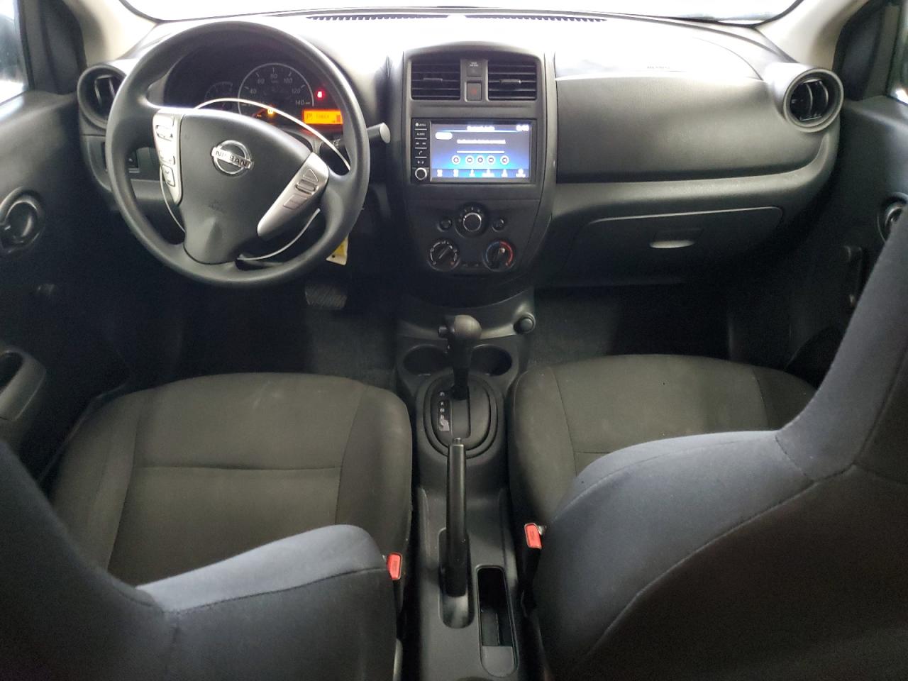 3N1CN7AP0KL820719 2019 Nissan Versa S