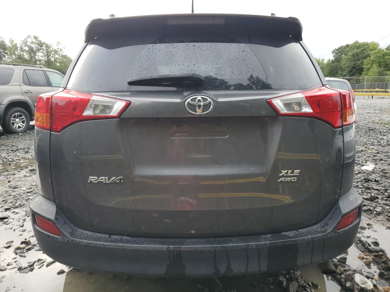 2015 Toyota Rav4 Xle VIN: 2T3RFREV5FW255438 Lot: 71567494