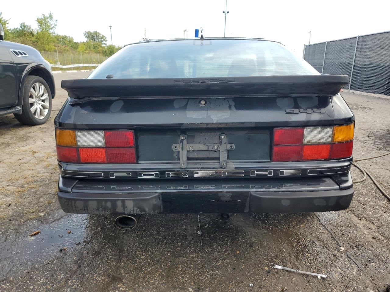 WP0AB0942HN475667 1987 Porsche 944