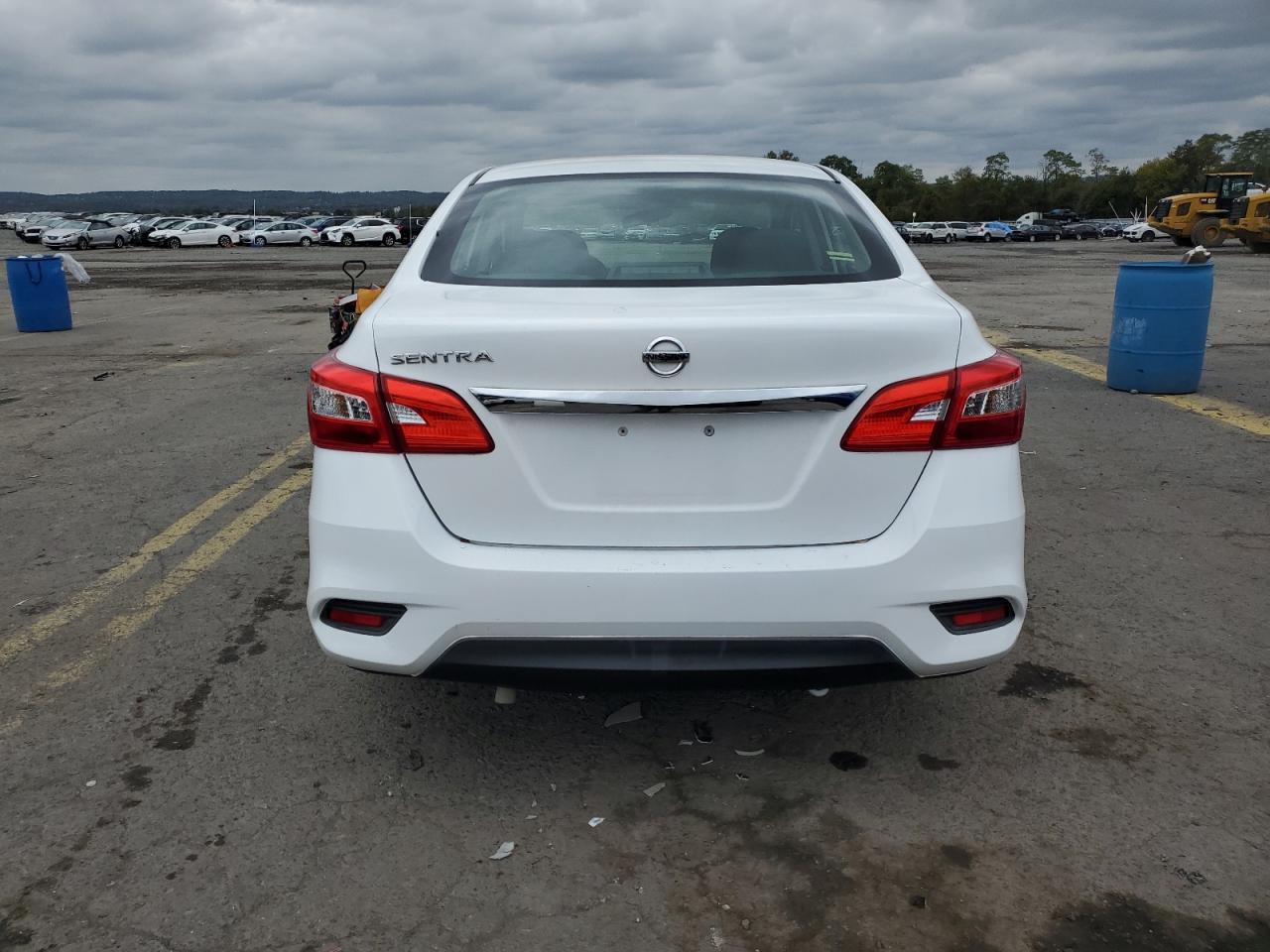 2017 Nissan Sentra S VIN: 3N1AB7AP2HY376772 Lot: 72532864