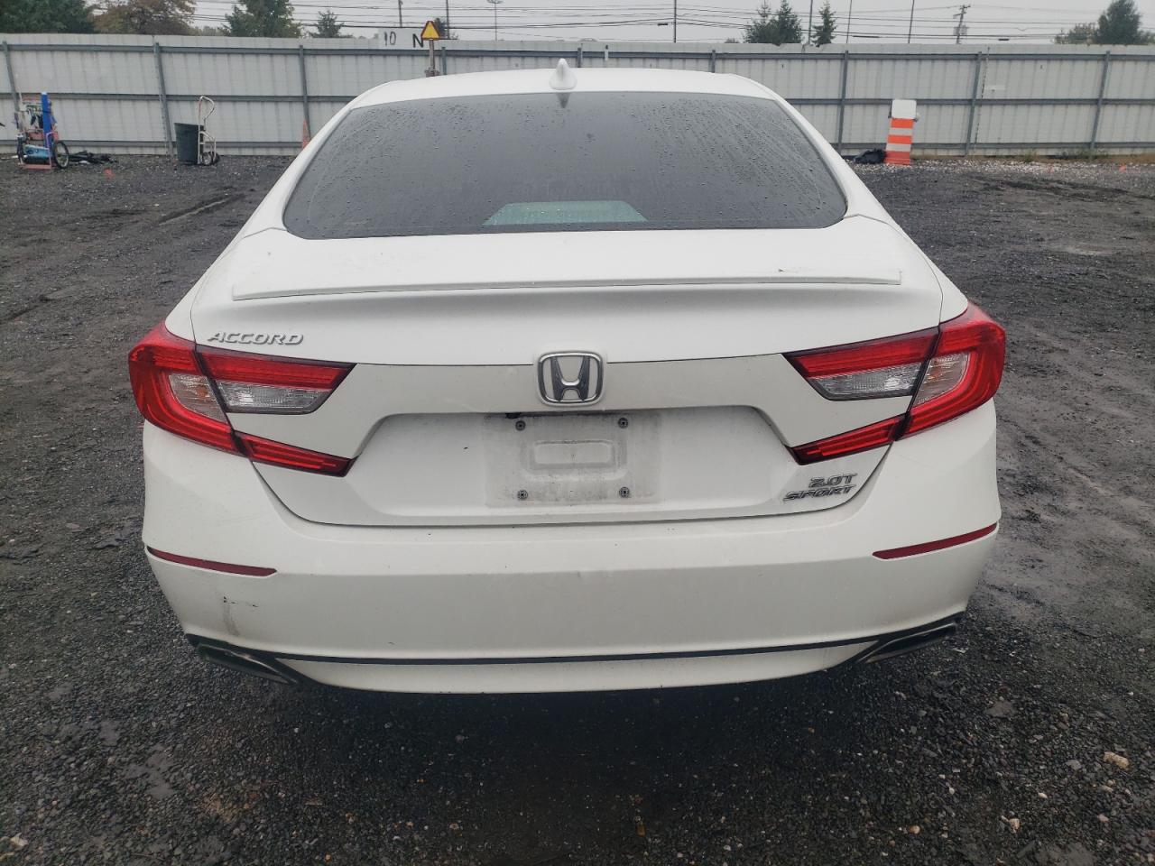 1HGCV2F36JA037417 2018 Honda Accord Sport