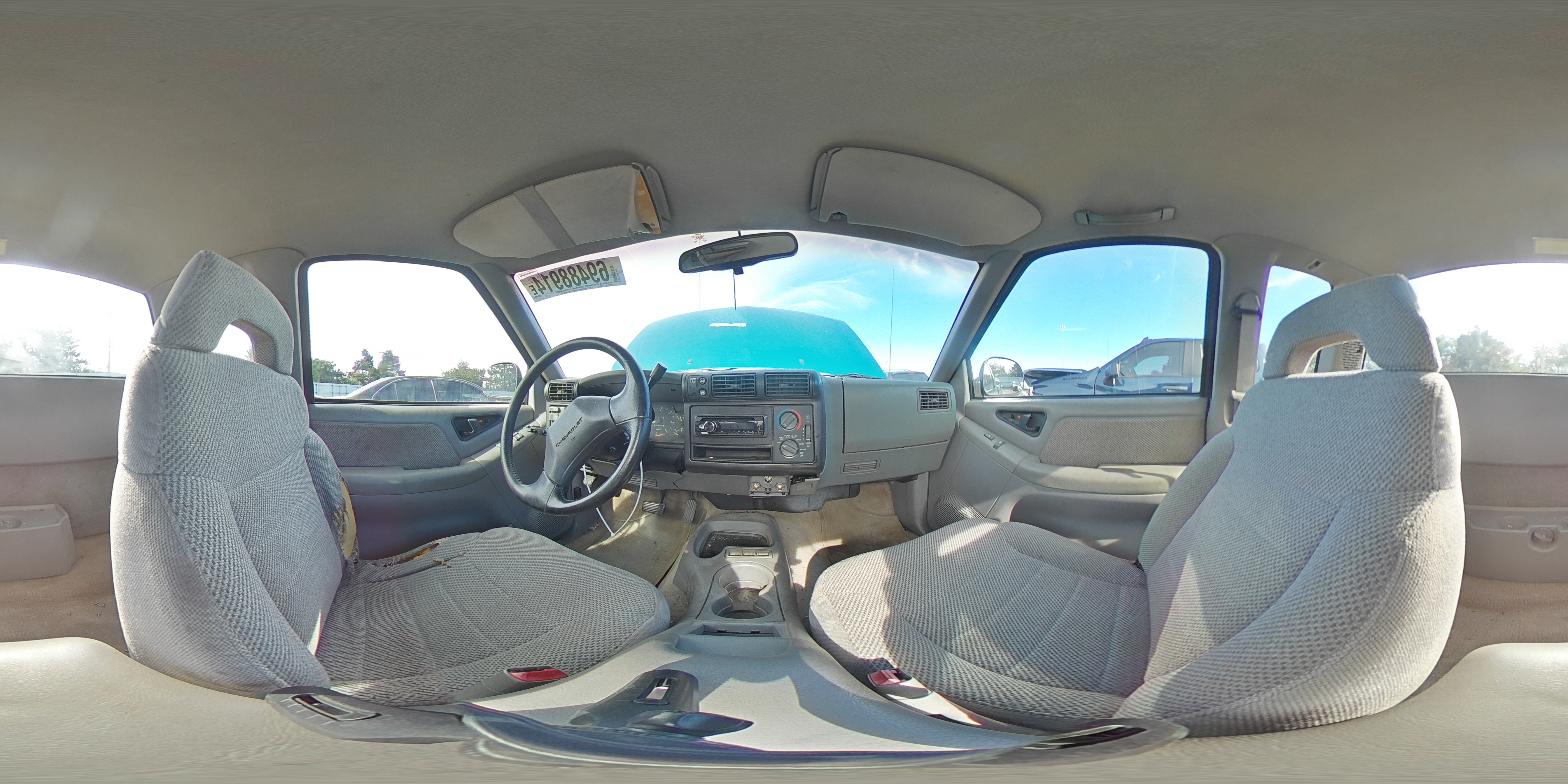1994 Chevrolet S-10 Pickup - Image 13