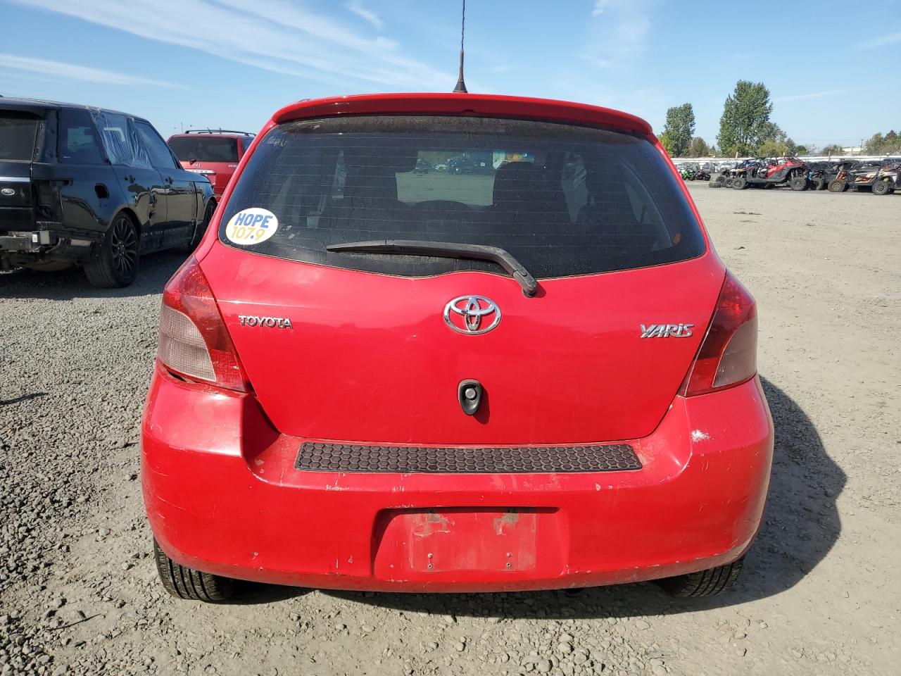 2007 Toyota Yaris VIN: JTDJT903X75083640 Lot: 72677674