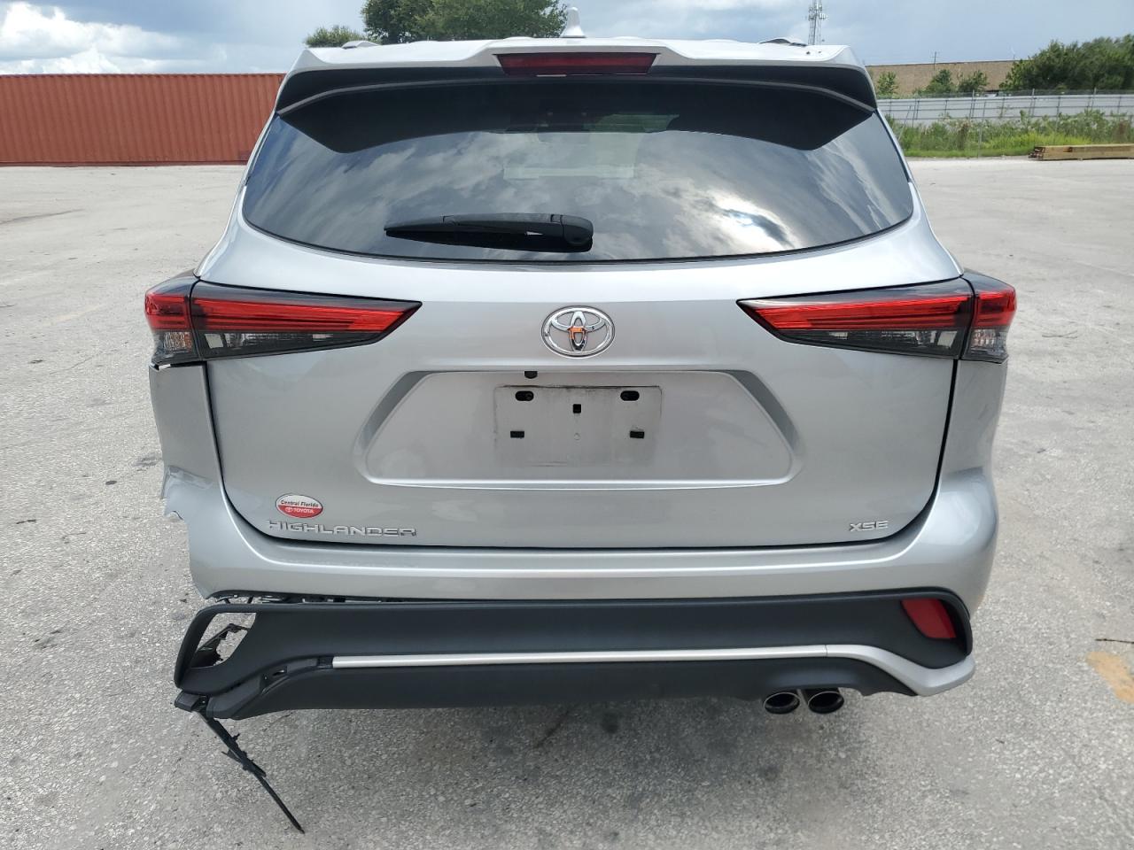 2022 Toyota Highlander Xse VIN: 5TDLZRAH4NS120304 Lot: 70042674