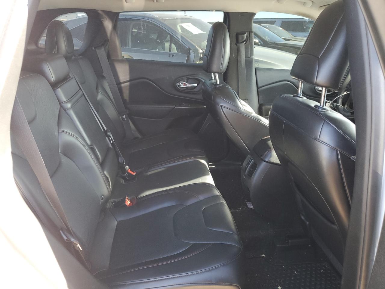 2019 Jeep Cherokee Trailhawk VIN: 1C4PJMBN9KD368281 Lot: 73028204