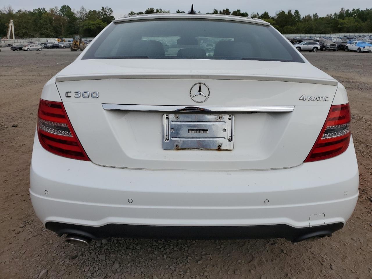 WDDGF8AB0EA958302 2014 Mercedes-Benz C 300 4Matic