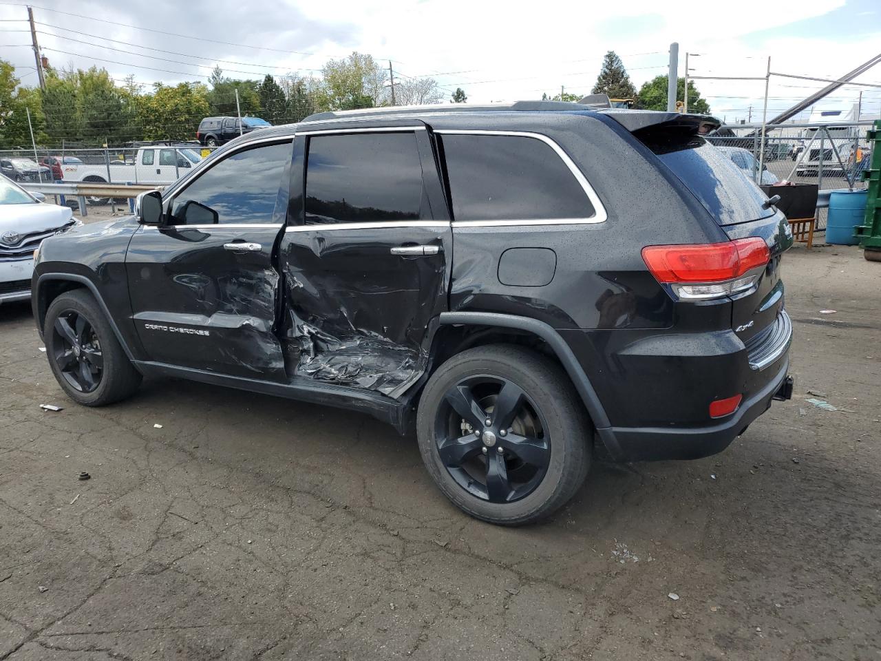 2014 Jeep Grand Cherokee - Image 2
