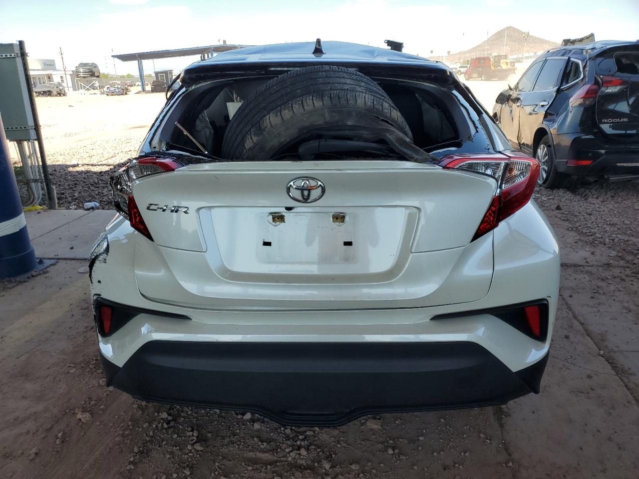 JTNKHMBX1L1062701 2020 Toyota C-Hr Xle