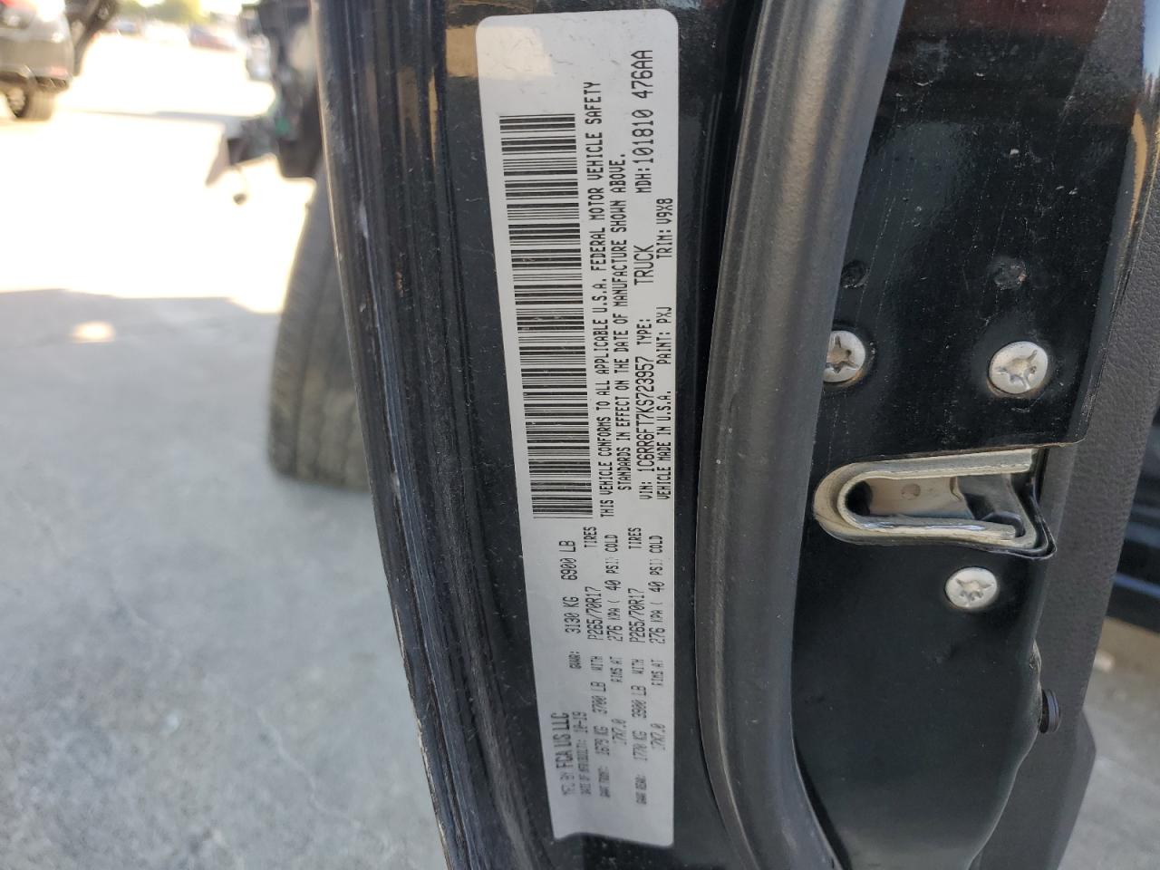2019 RAM 1500 - Image 14