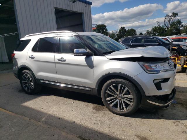  FORD EXPLORER 2018 Silver