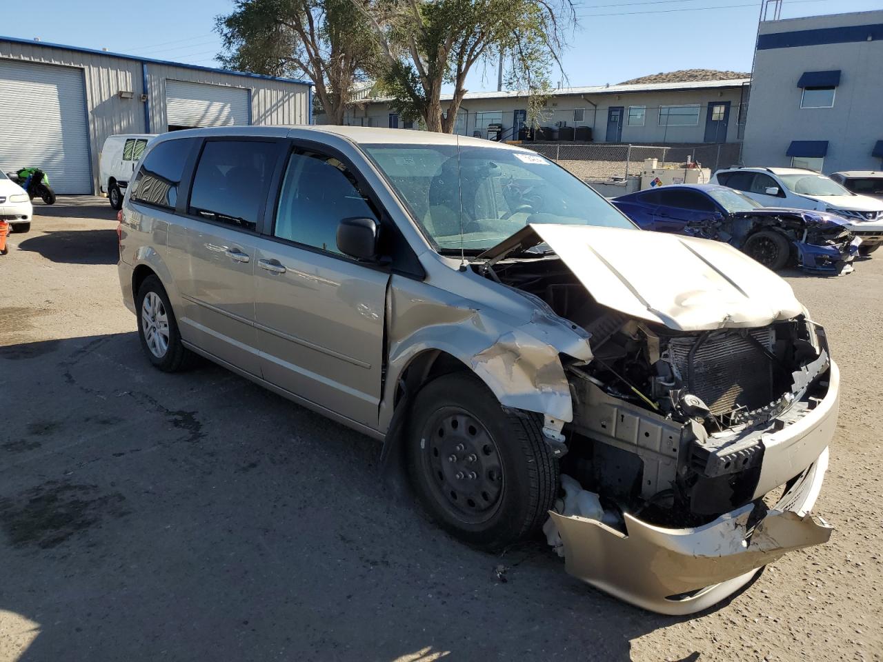 VIN 2C4RDGBGXGR235861 2016 DODGE CARAVAN no.4