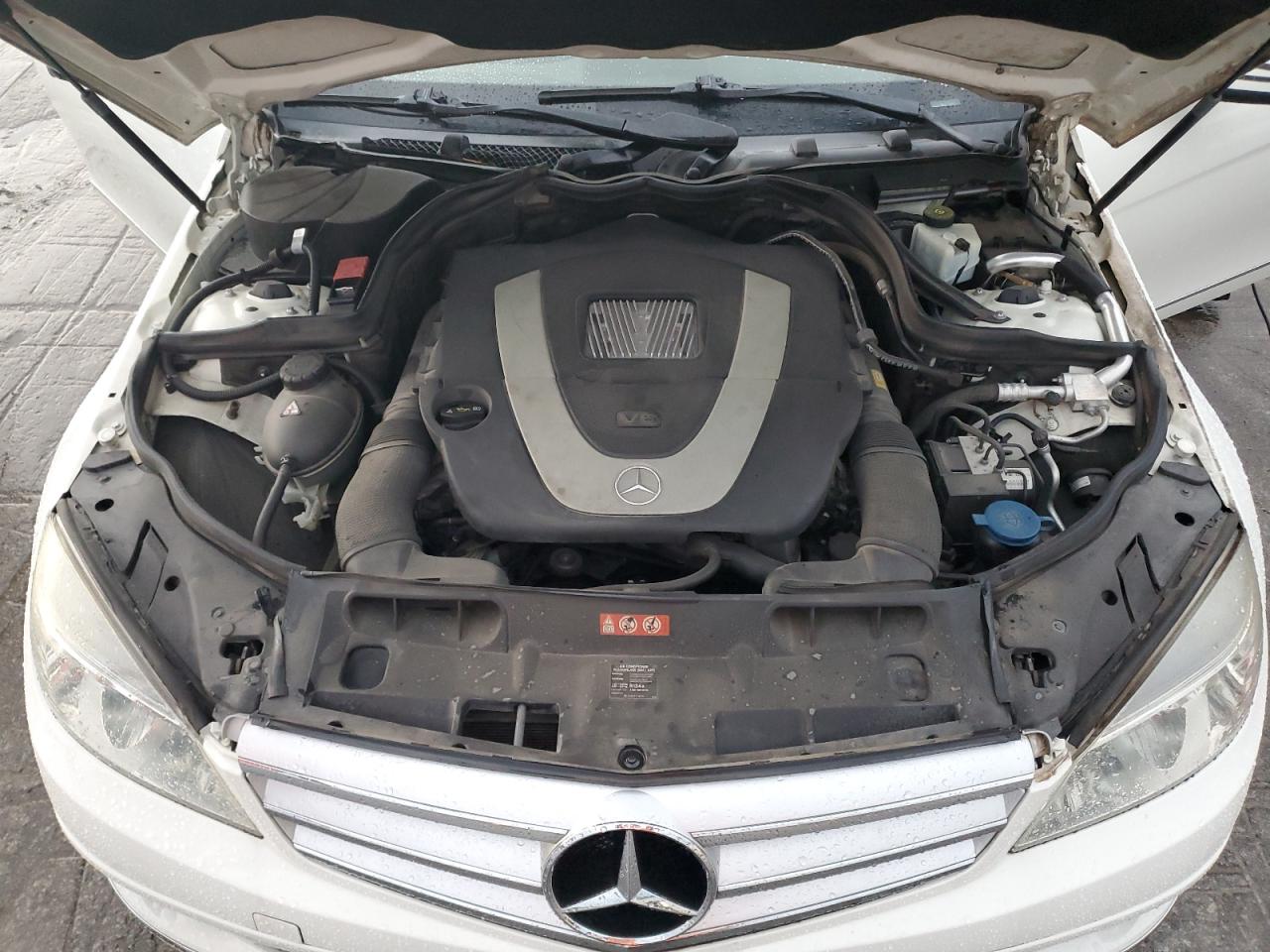 WDDGF5EB3BF631836 2011 Mercedes-Benz C 300