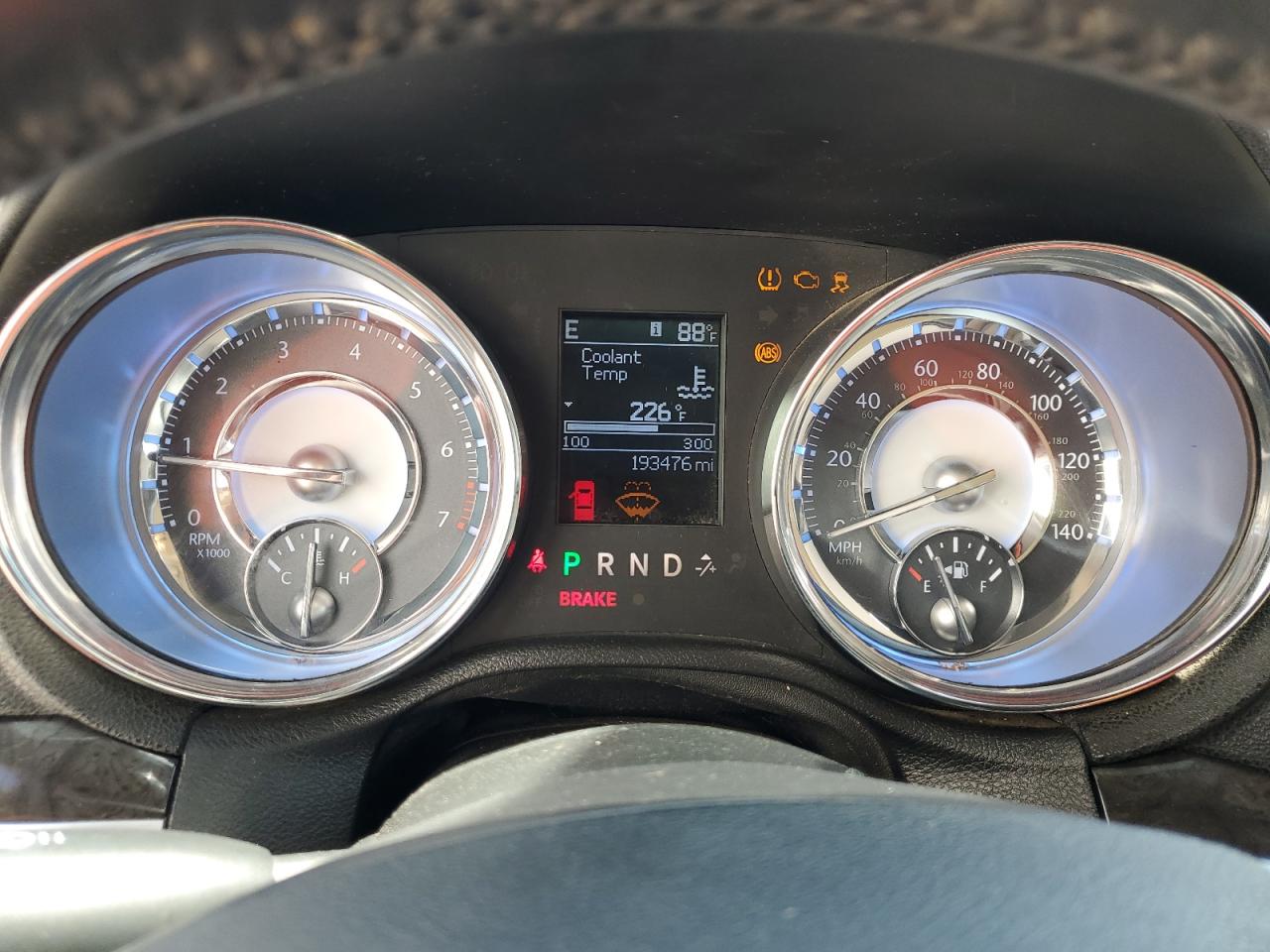 2011 Chrysler 300 Limited VIN: 2C3CA5CG7BH585338 Lot: 68396004