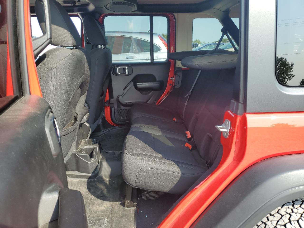 1C4HJXDN1KW691229 2019 Jeep Wrangler Unlimited Sport