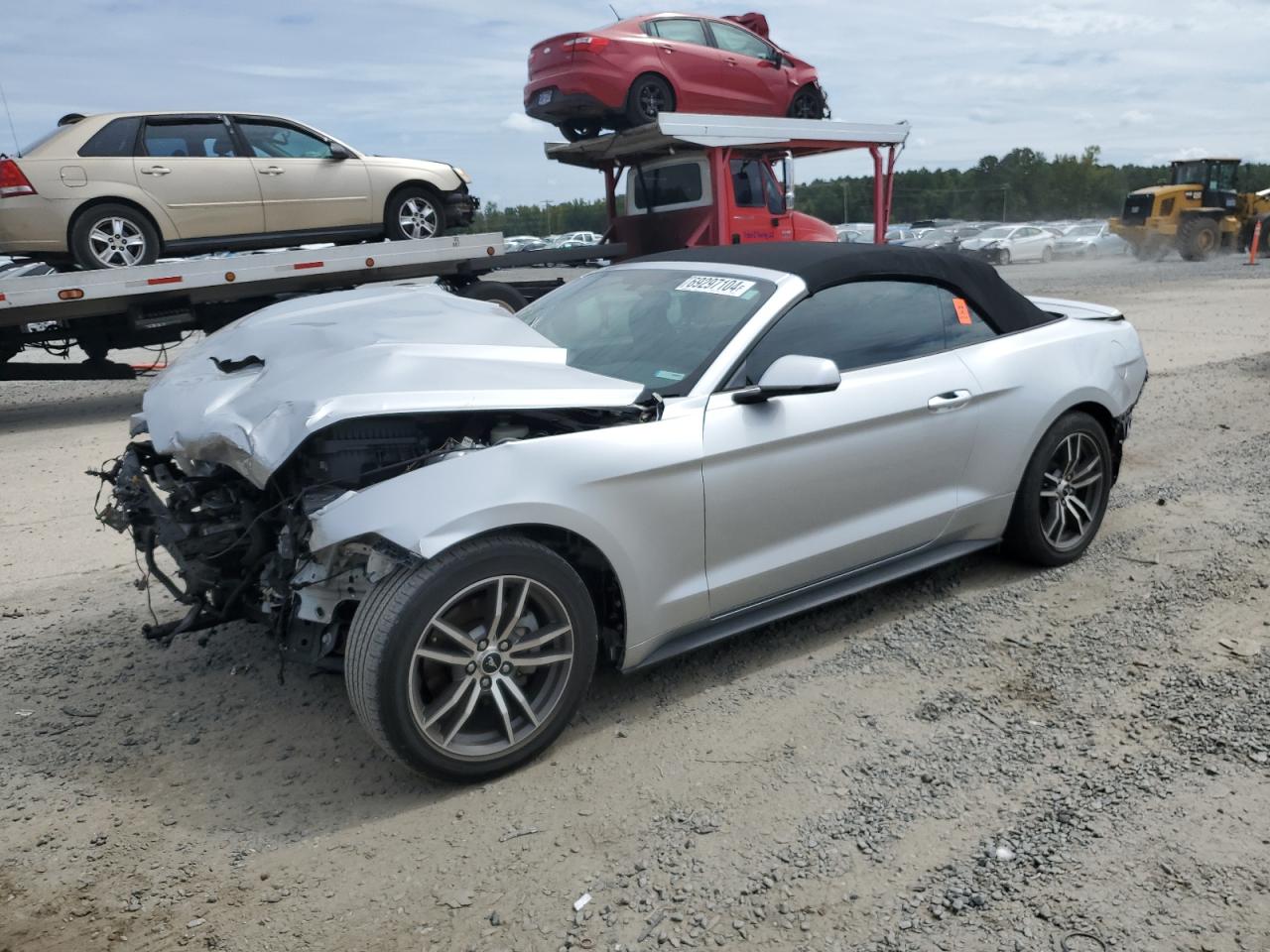 1FATP8UH6G5281862 2016 FORD MUSTANG - Image 1