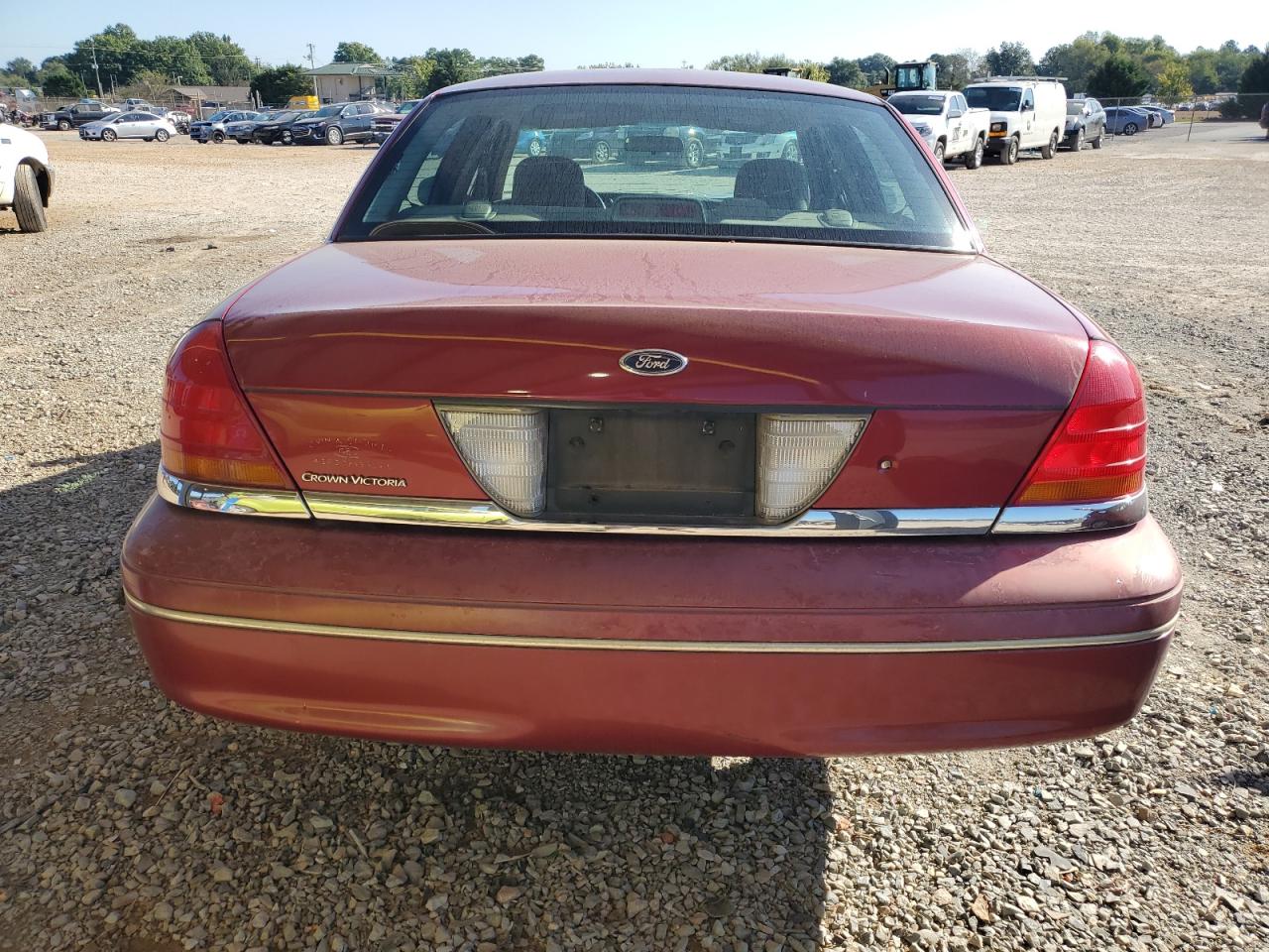 2003 Ford Crown Victoria VIN: 2FAFP73W83X161187 Lot: 72444624