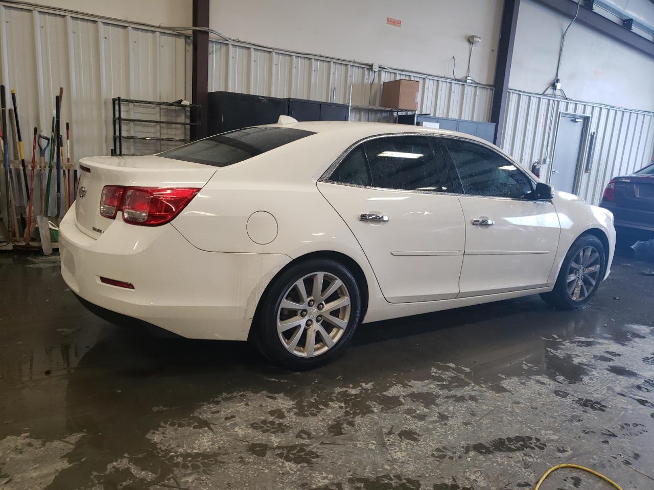 2013 Chevrolet Malibu - Image 3