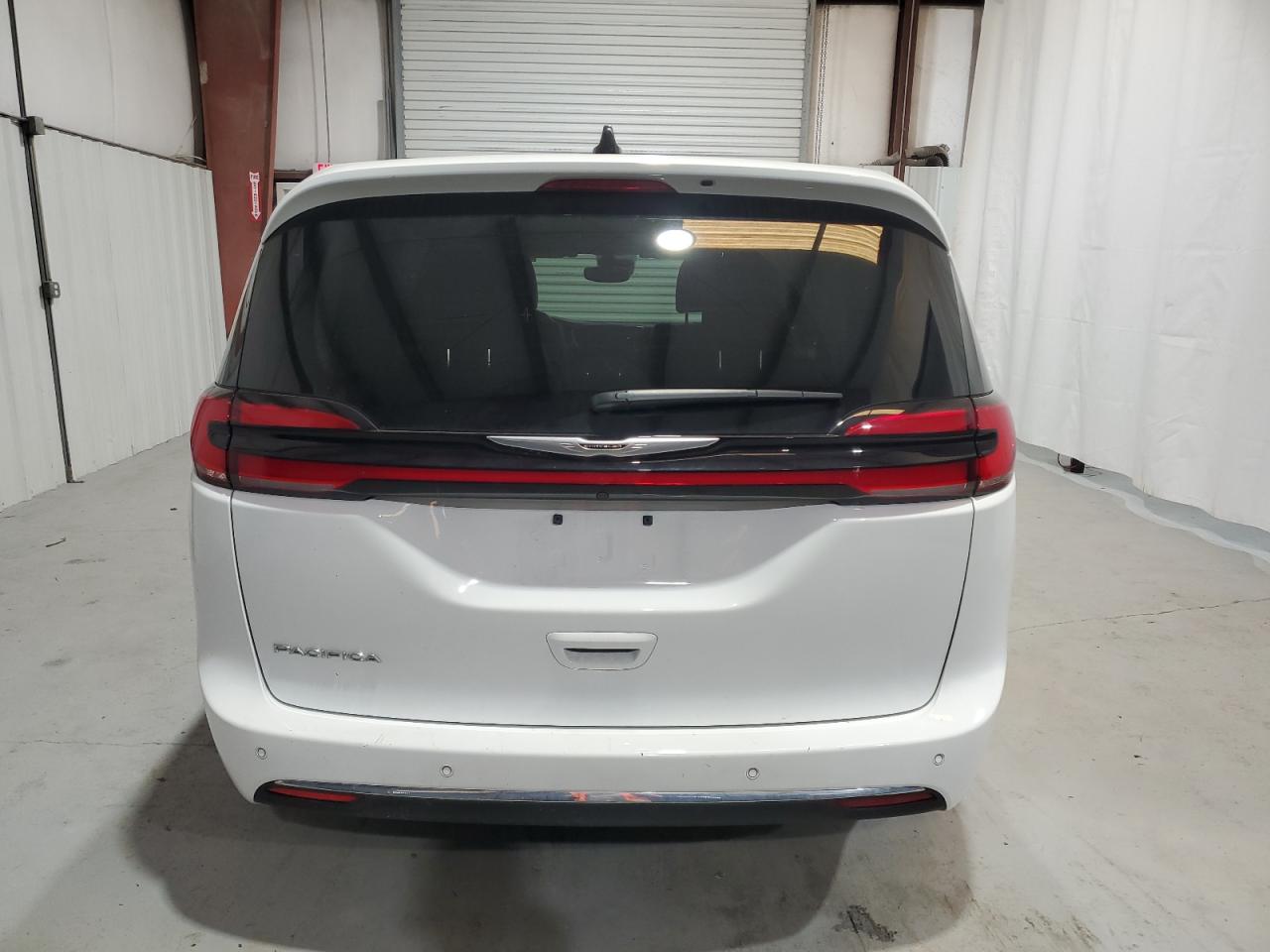 2024 Chrysler Pacifica Touring L VIN: 2C4RC1BG6RR118894 Lot: 73557224