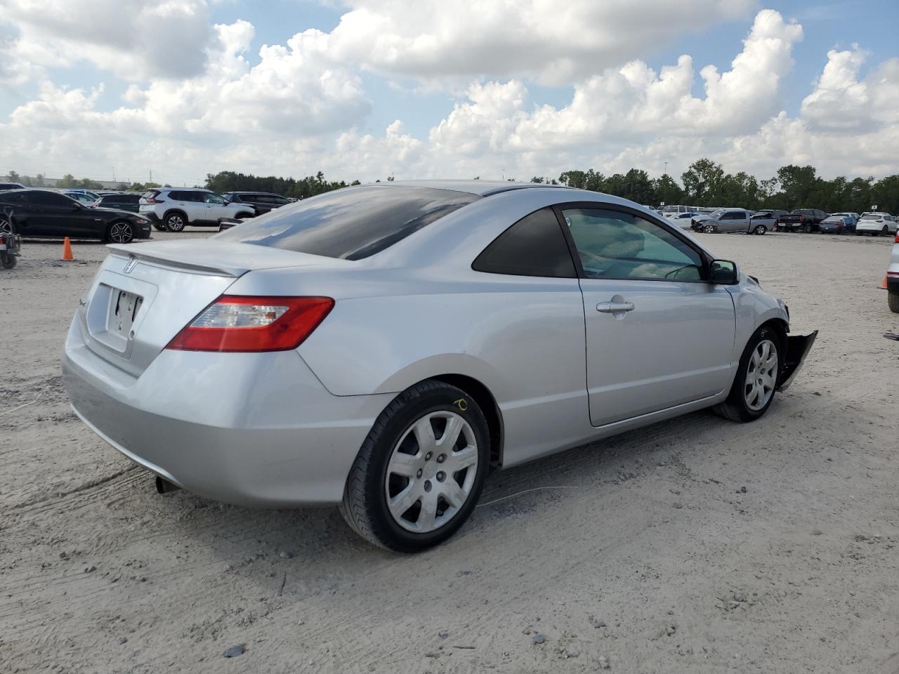 2011 Honda Civic - Image 3