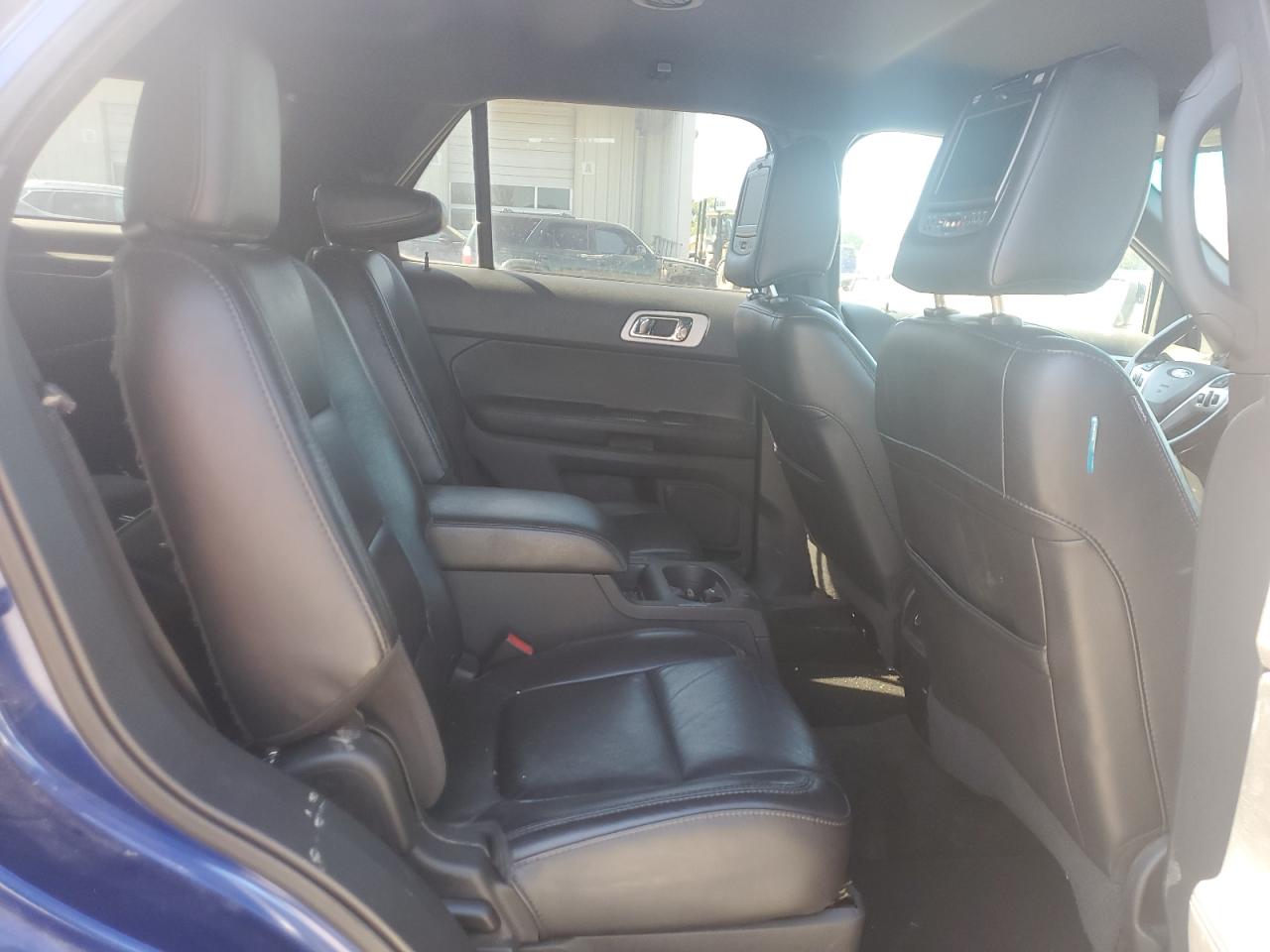 2013 Ford Explorer - Image 11