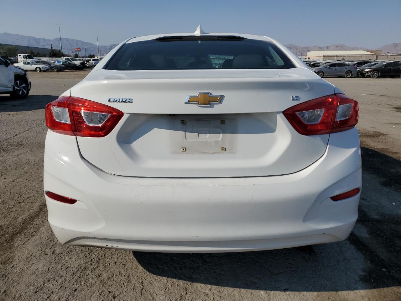 1G1BE5SM1G7296969 2016 Chevrolet Cruze Lt