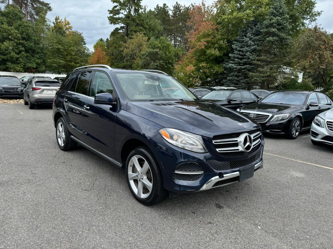 VIN 4JGDA5JB1GA708561 2016 MERCEDES-BENZ GLE-CLASS no.2