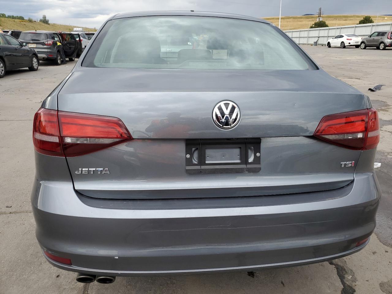 3VWDB7AJ9JM251834 2018 Volkswagen Jetta Se