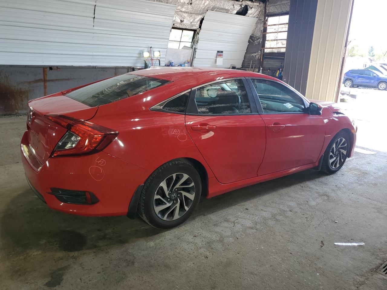 VIN 2HGFC2F71GH575264 2016 HONDA CIVIC no.3