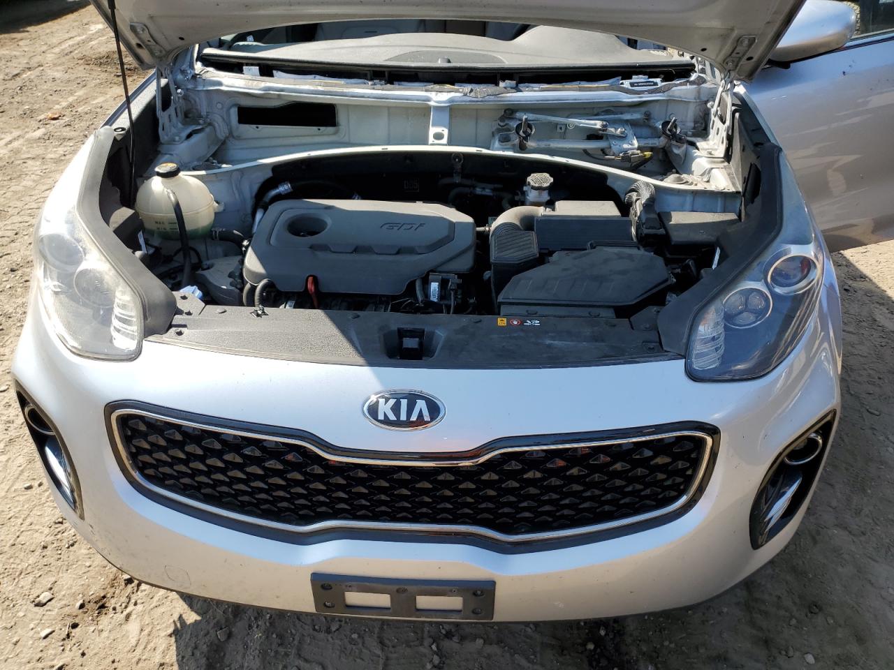 KNDPMCAC2J7379153 2018 Kia Sportage Lx