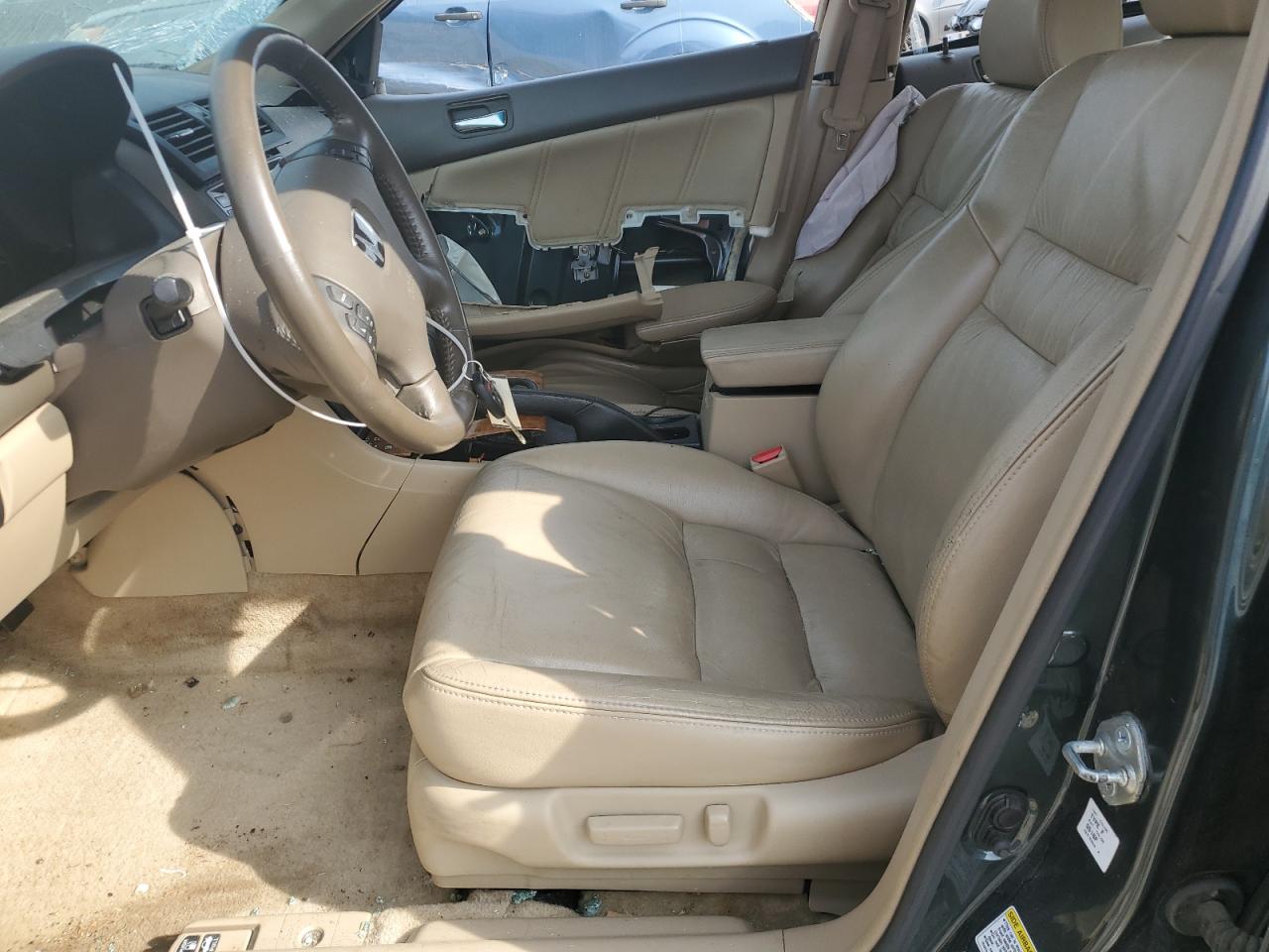 2005 Honda Accord - Image 7