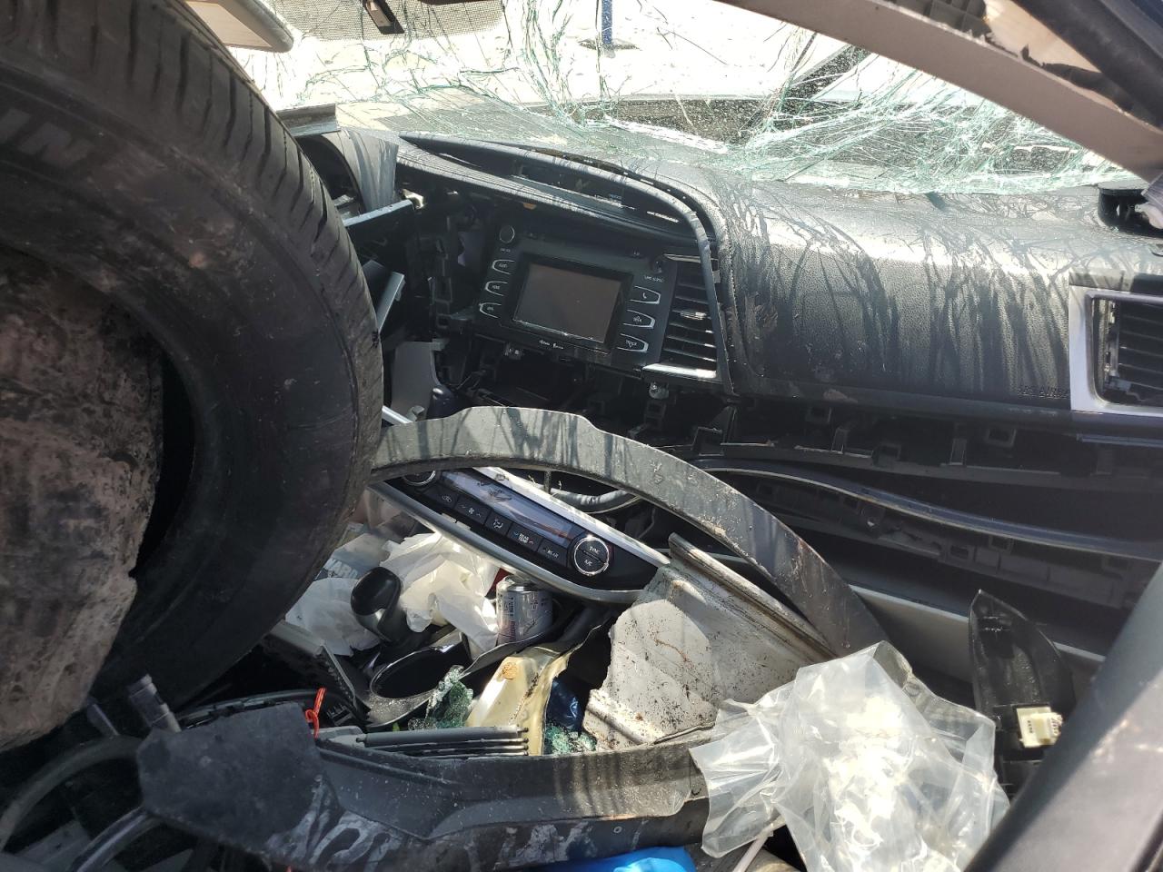 2015 Toyota Highlander - Image 8