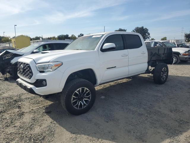  TOYOTA TACOMA 2023 Білий