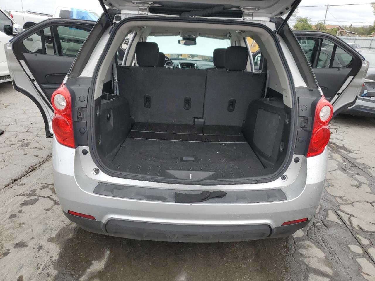 2GNALBEK7F1181023 2015 Chevrolet Equinox Lt