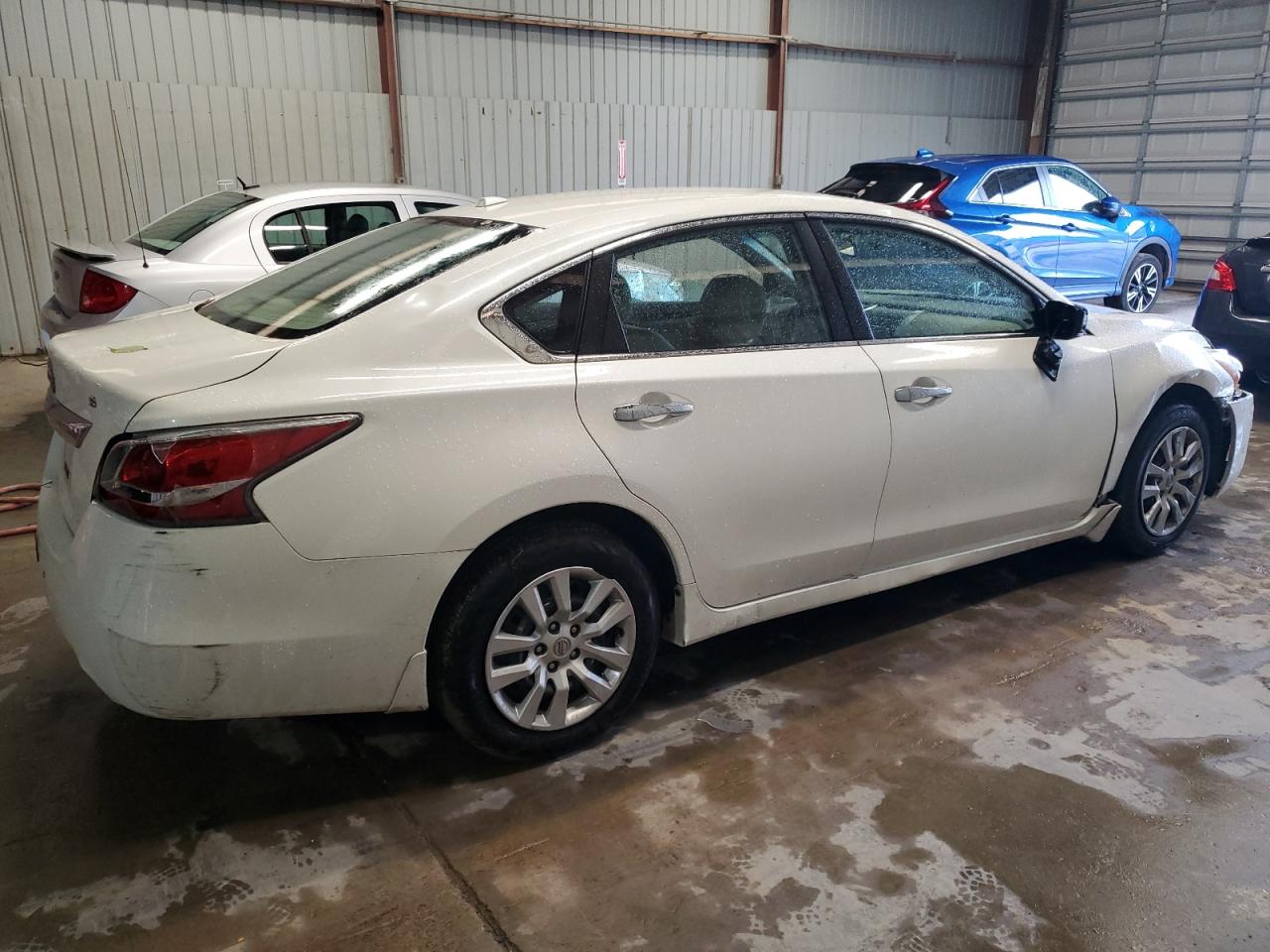 2015 Nissan Altima - Image 3