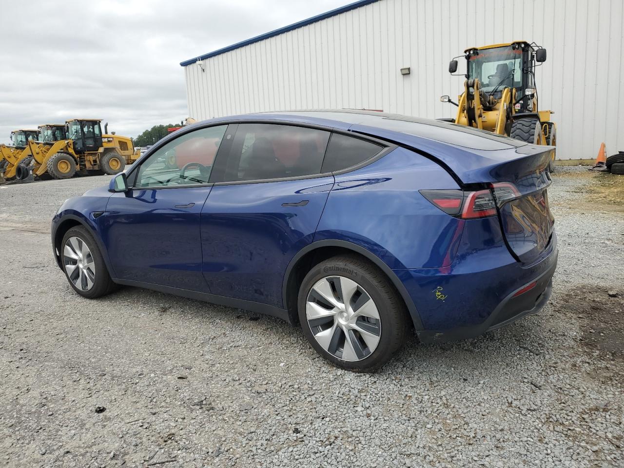 7SAYGDEE6PF638441 2023 TESLA MODEL Y - Image 2