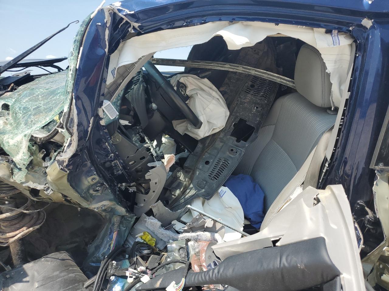 2015 Toyota Highlander - Image 7