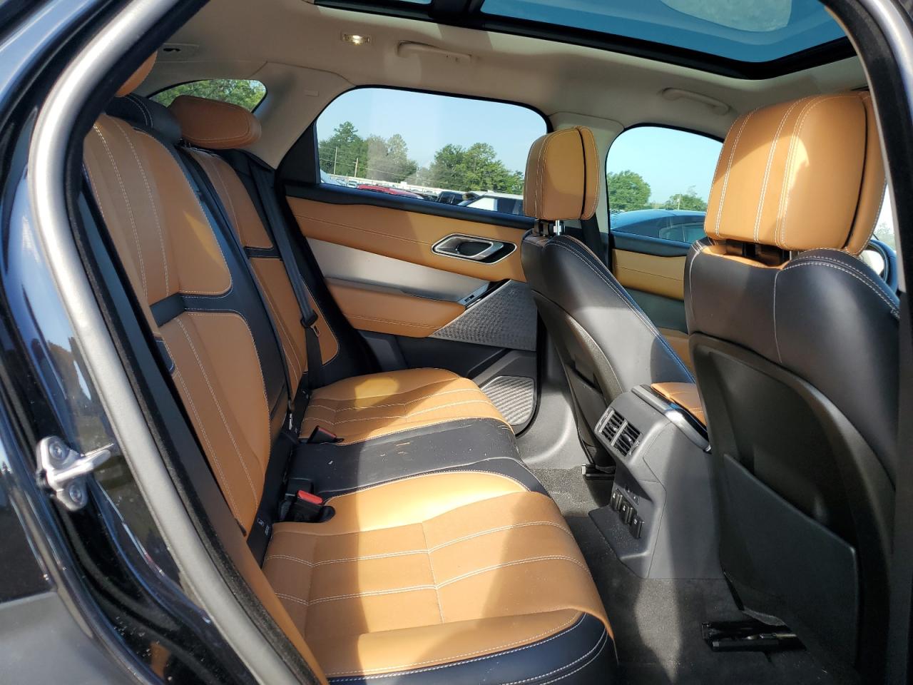 2018 Land Rover Range Rover Velar S VIN: SALYB2RX0JA736451 Lot: 71428934