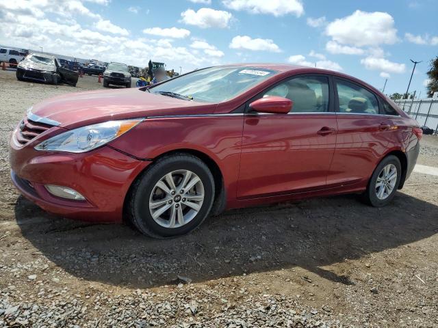  HYUNDAI SONATA 2013 Czerwony