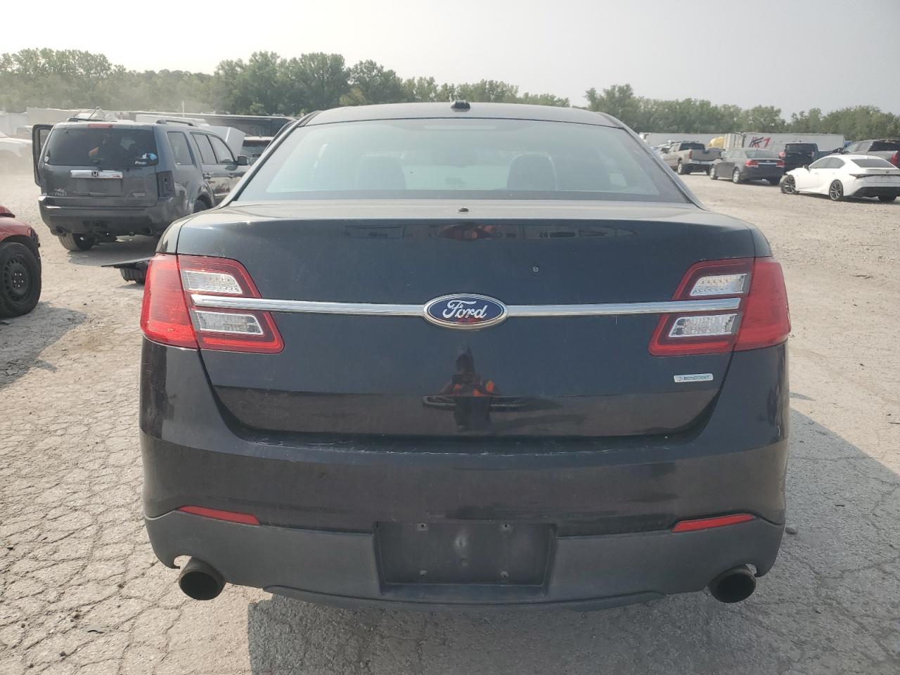2013 Ford Taurus - Image 6