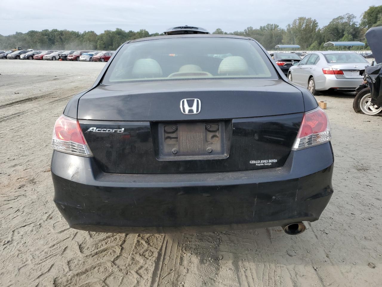 2010 Honda Accord Lxp VIN: 1HGCP2F47AA169864 Lot: 71032454