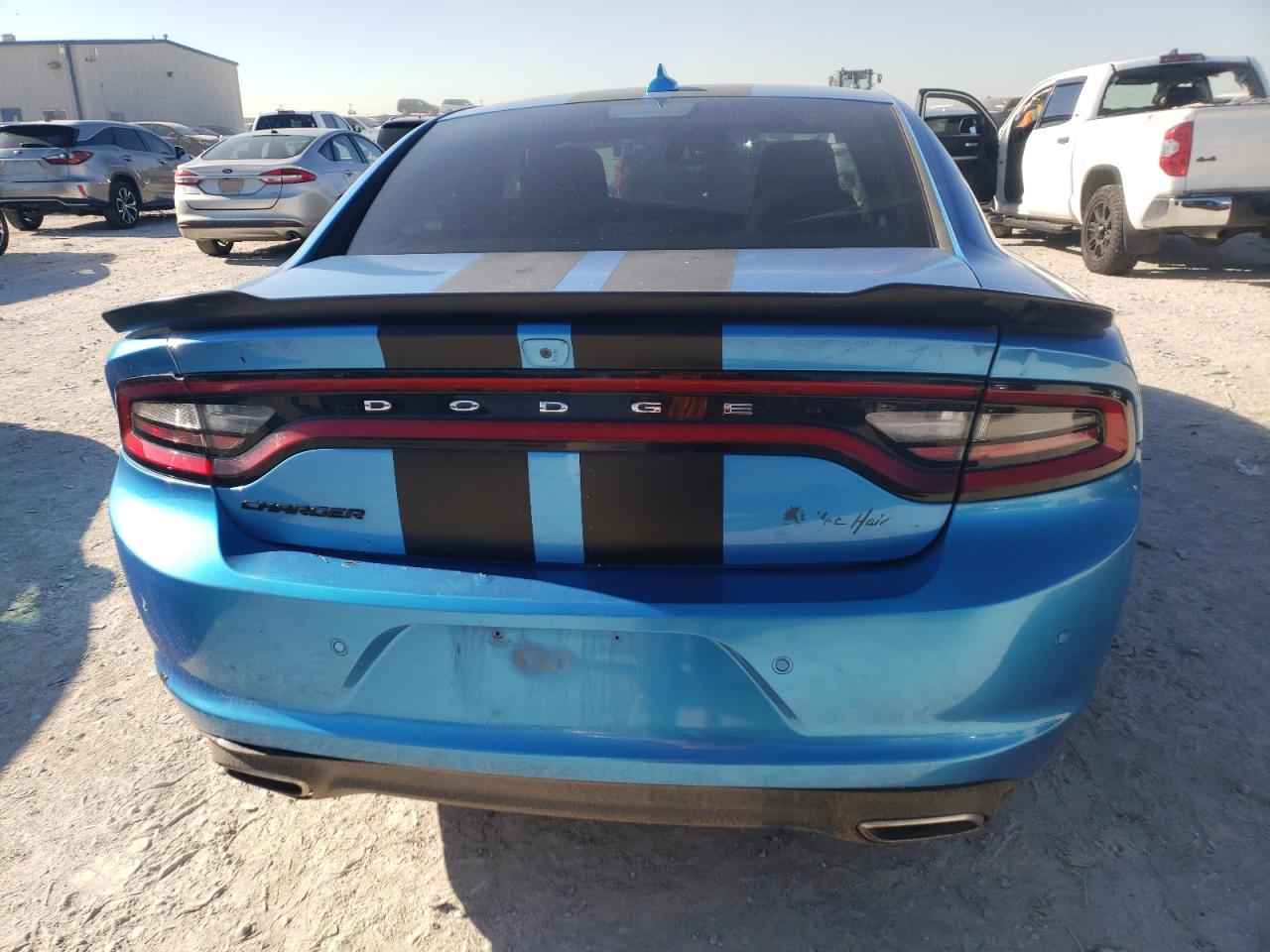 2C3CDXHG3JH289825 2018 Dodge Charger Sxt Plus