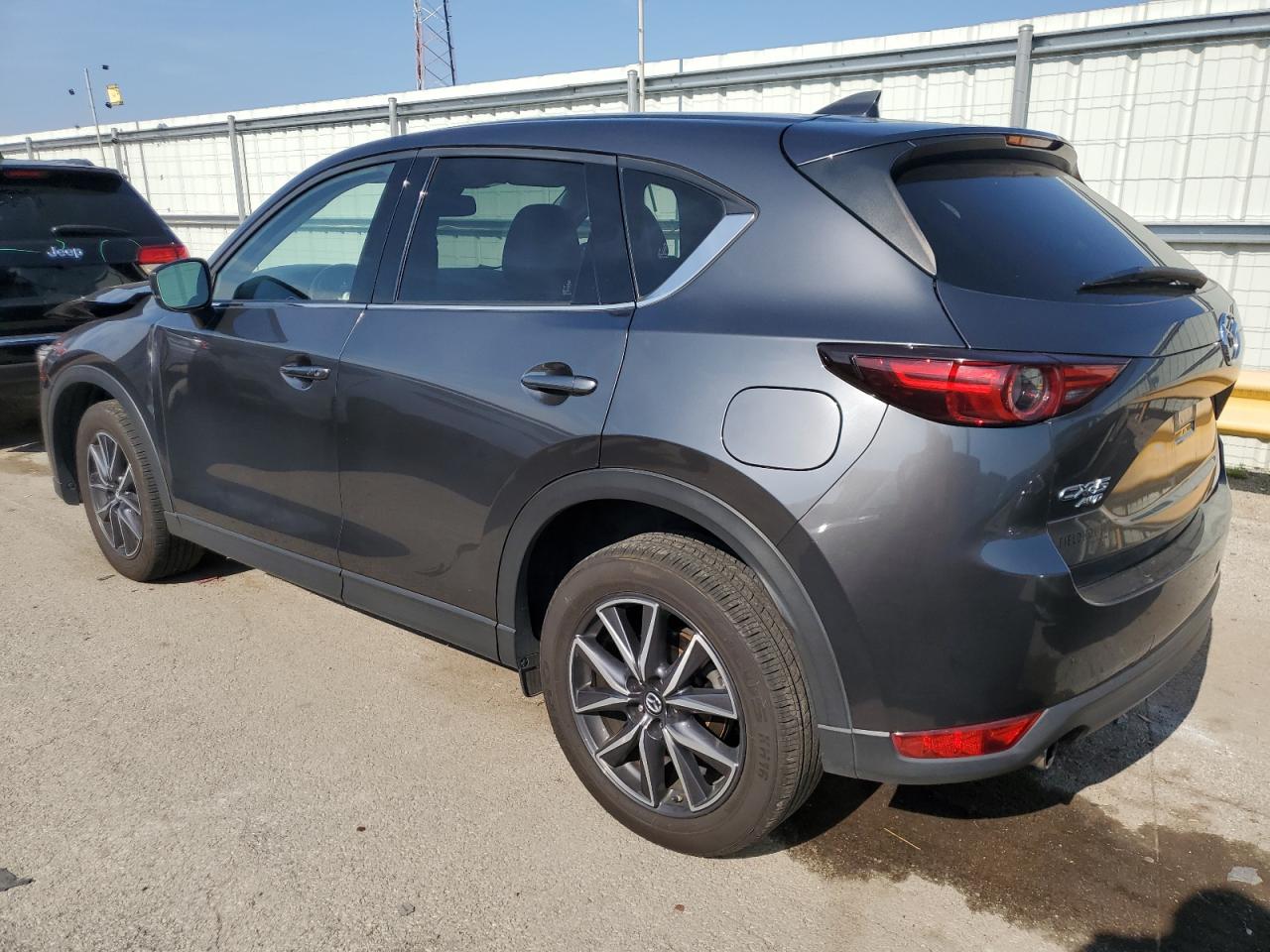 JM3KFBDL0H0183345 2017 MAZDA CX-5 - Image 2